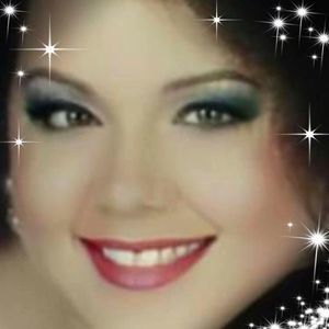 Meet your Posher, Gina